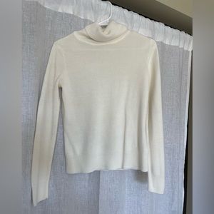 Croft + Barrow Cream Long Sleeve Cashmere Turtleneck Sweater